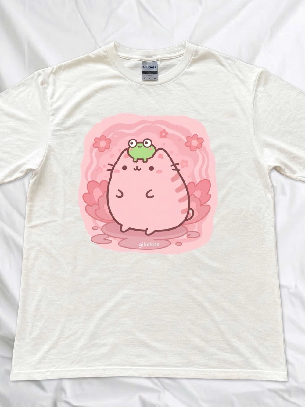 Pusheen Cat and Green Frog Graphic Gildan White Tshirt Cotton Women